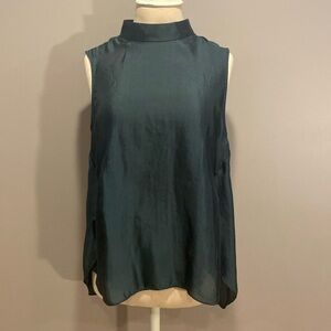 Theory silk tank, hunter green, size M